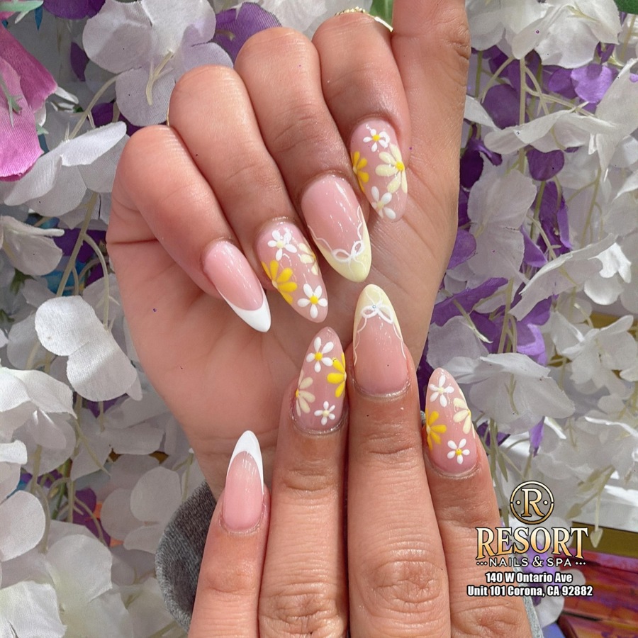 Resort Nails & Spa - Corona